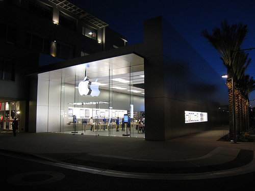 The Apple Store in North Scottsdale, AZ